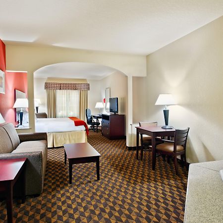 Holiday Inn Express & Suites Malvern By Ihg Екстер'єр фото