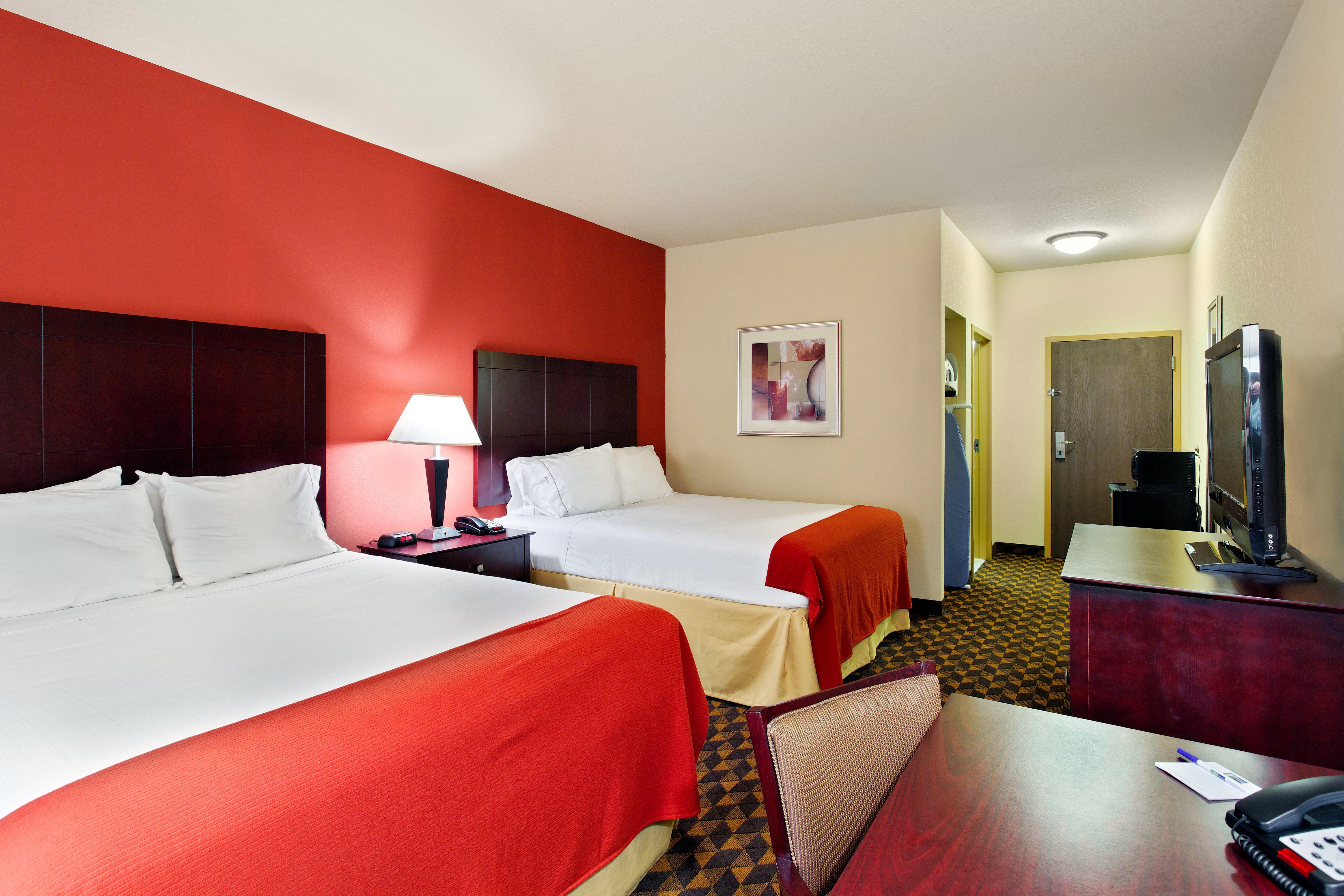 Holiday Inn Express & Suites Malvern By Ihg Екстер'єр фото