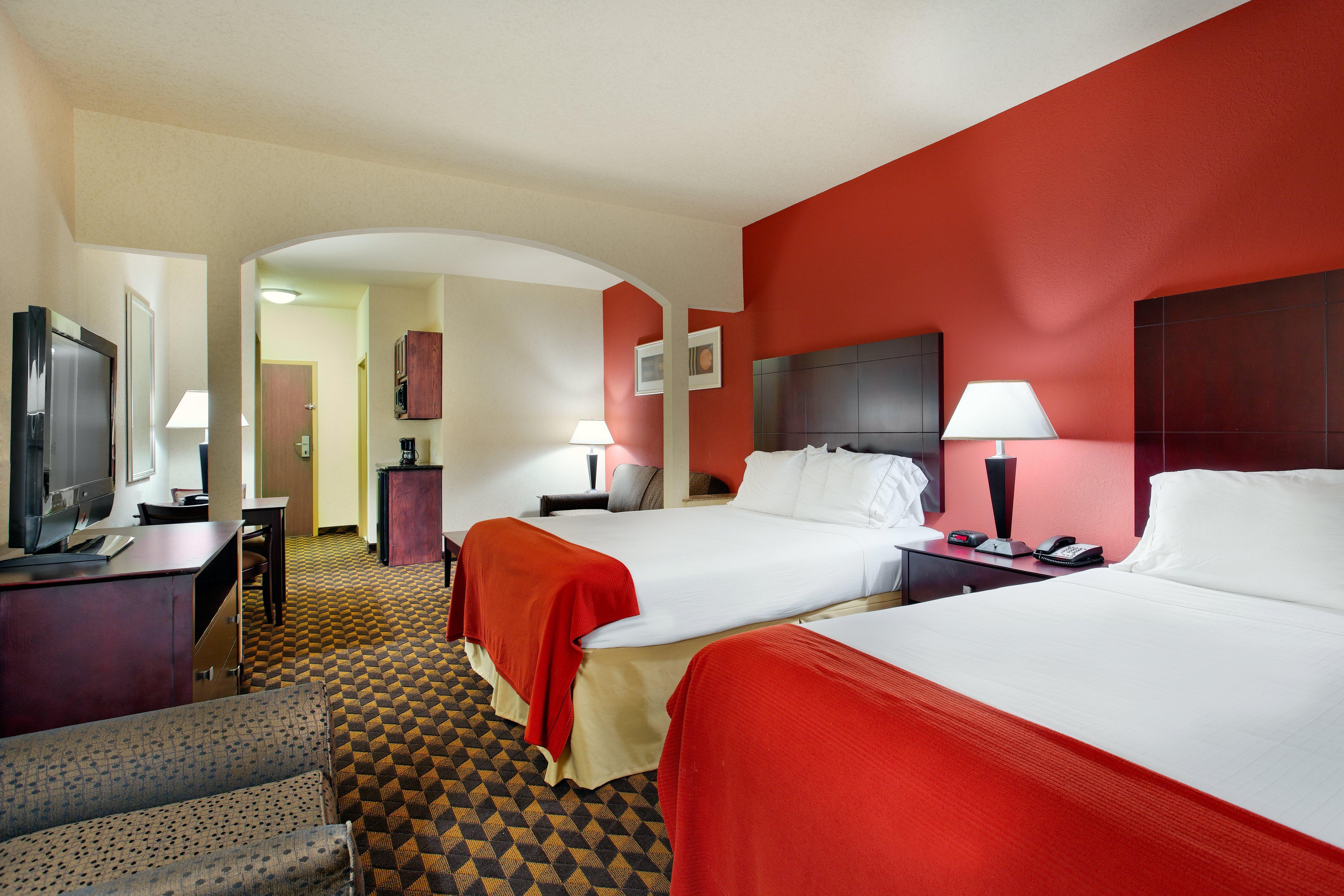 Holiday Inn Express & Suites Malvern By Ihg Екстер'єр фото