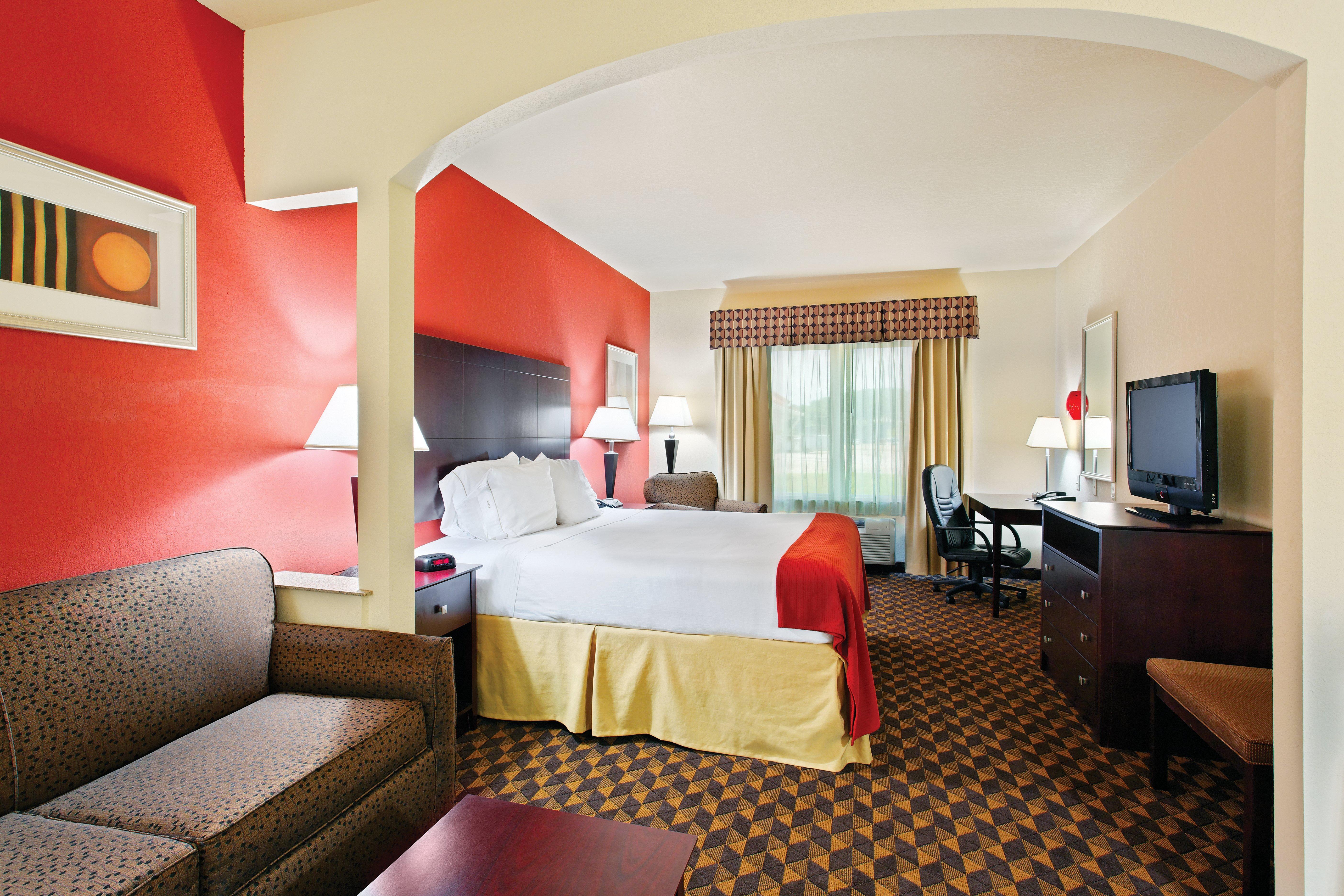 Holiday Inn Express & Suites Malvern By Ihg Екстер'єр фото